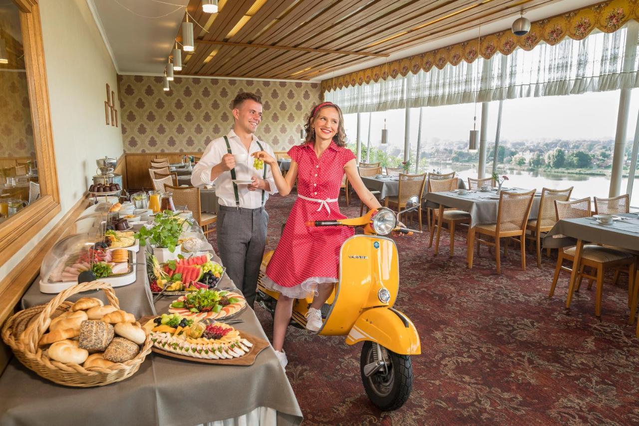 Hotel Bellevue Лауенбург Екстериор снимка